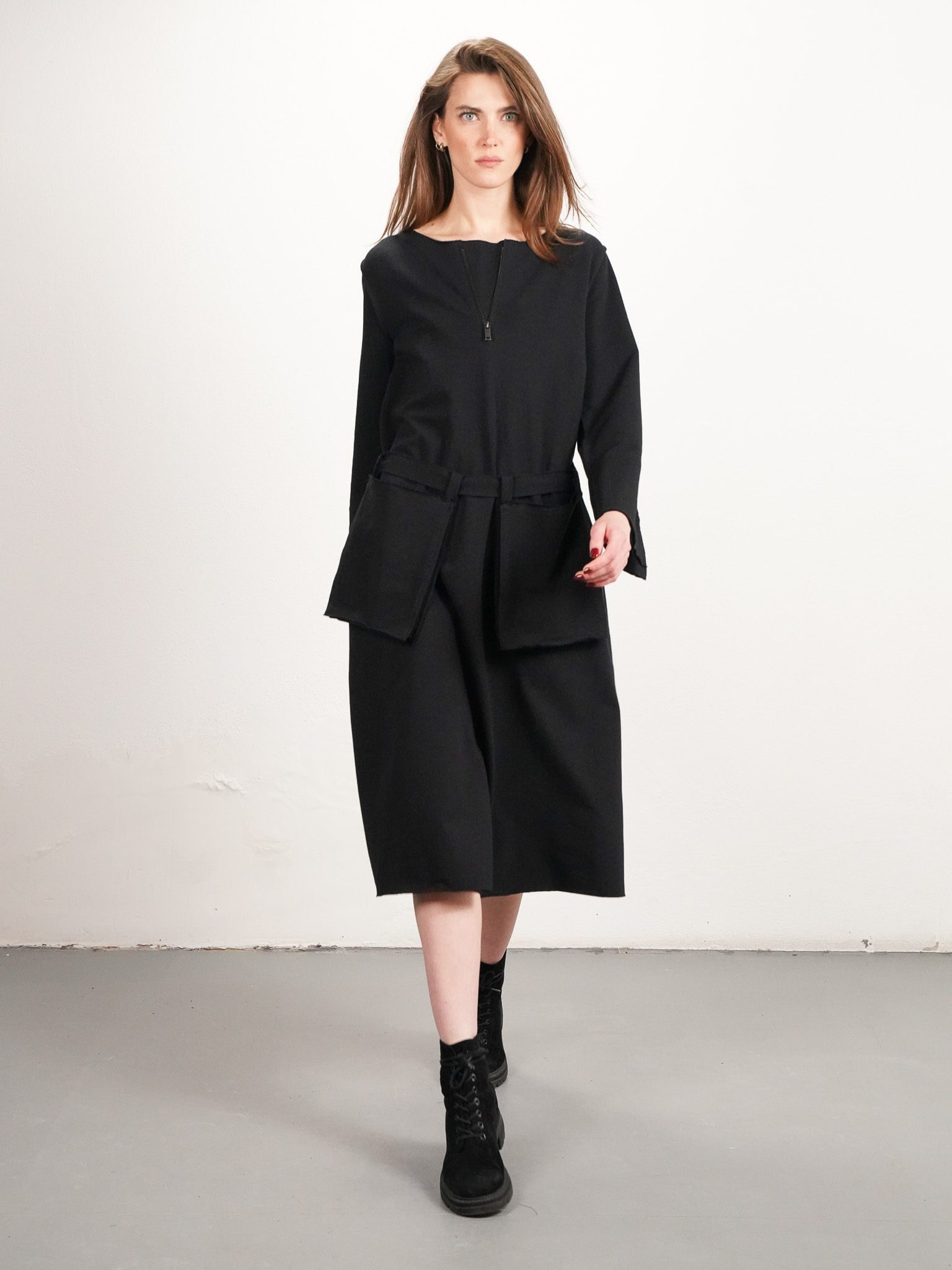 Sukienka MIASTO NOCĄ - obrazek 2