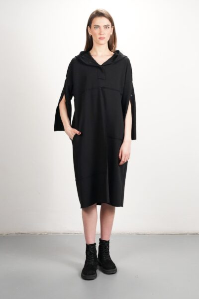 Sukienka z kapturem OPRÓCZ CIEBIE, NIC